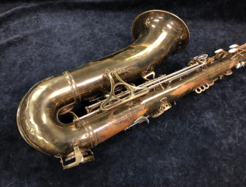 Photo Vintage Original Lacquer King Super 20 Tenor Early Pearl Side Key, Serial #281065